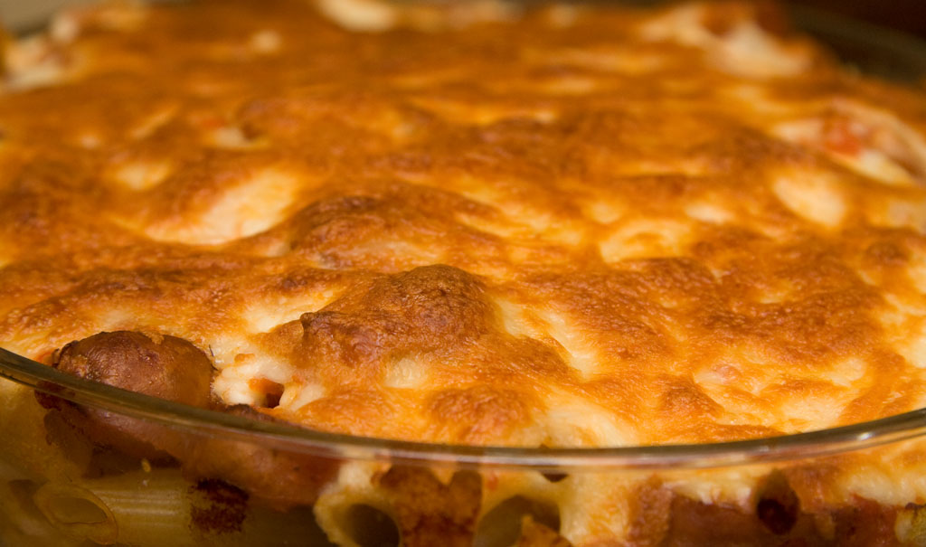 Pastafad med pølser